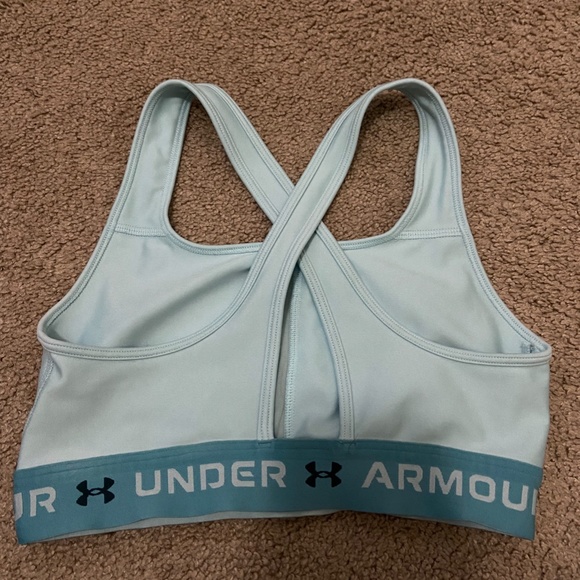 Under Armour Mid Cross-back Sports Bras (2) - Picture 2 of 4